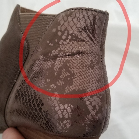 Adam Tucker Me Too Ilisa Snake Embossed Pull On Bootie - Picture 8 of 9